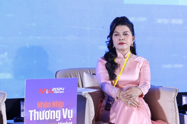 Bà Đặng Thị Kim Oanh, Chủ tịch HĐQT, Tổng giám đốc Kim Oanh Group